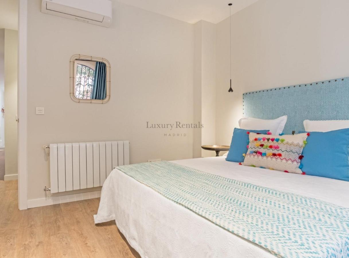 Experience The Best Of Madrid! Gran Via Apartment For 6, Comfort And Style In The Heart Of Chueca III Exteriör bild