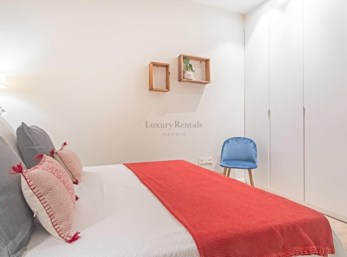 Experience The Best Of Madrid! Gran Via Apartment For 6, Comfort And Style In The Heart Of Chueca III Exteriör bild