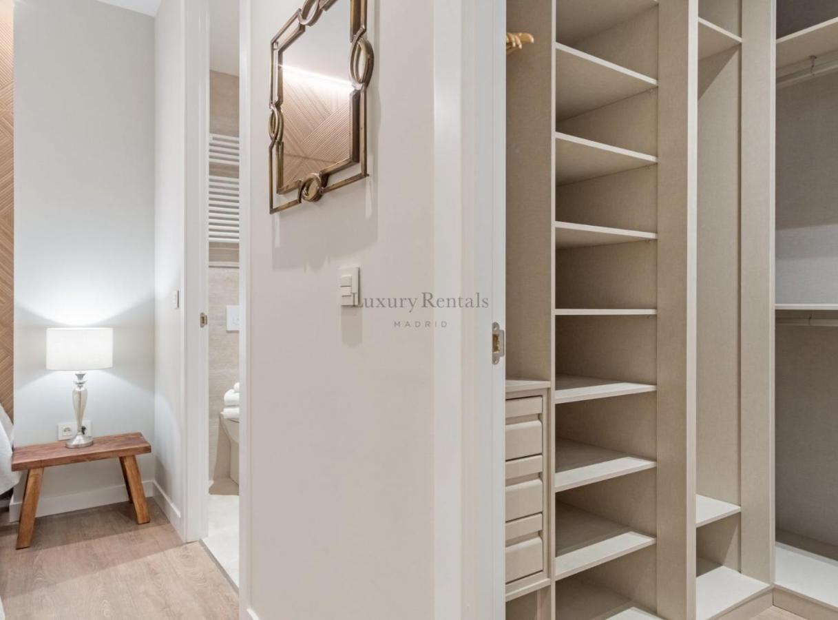 Experience The Best Of Madrid! Gran Via Apartment For 6, Comfort And Style In The Heart Of Chueca III Exteriör bild